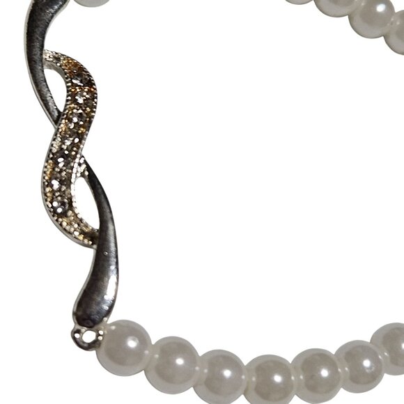 Elegant Faux Pearl Stretch Bracelet Silver Rhinestone Infinity Charm Jewelry - Picture 2 of 4